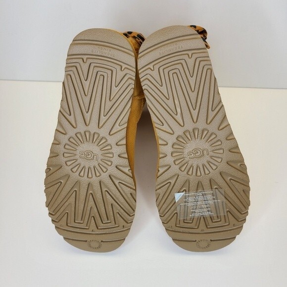 NIB UGG Bailey Bow Retro Spots Boots Sweet Potato Womens 7 - Picture 9 of 15